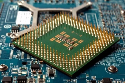 14nm芯片與7nm芯片的區(qū)別及其在太陽(yáng)能發(fā)電中的應(yīng)用